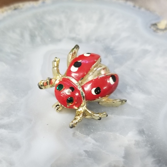 Vintage Ladybug Brooch W/ Green Eyes - Picture 3 of 10